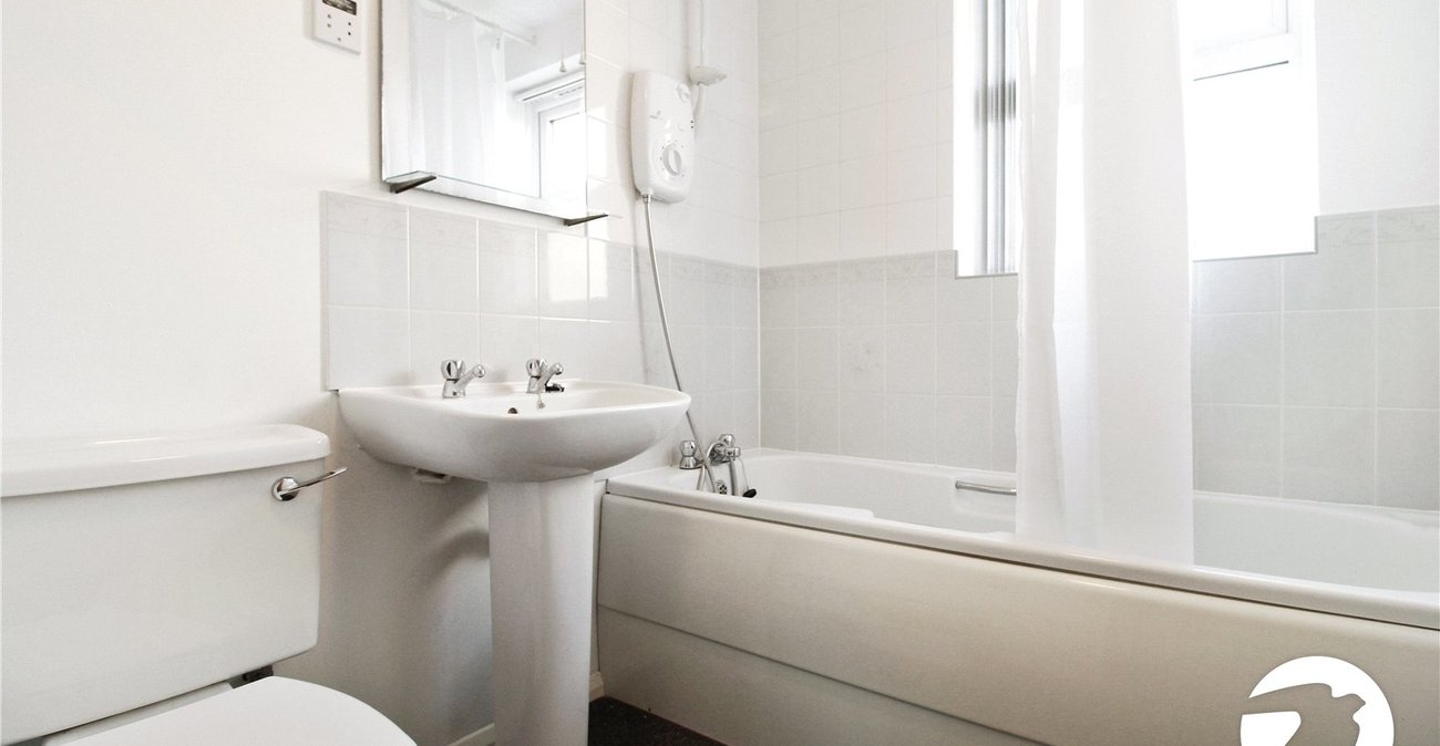 1 bedroom property to rent in Gravesend | Robinson Michael & Jackson