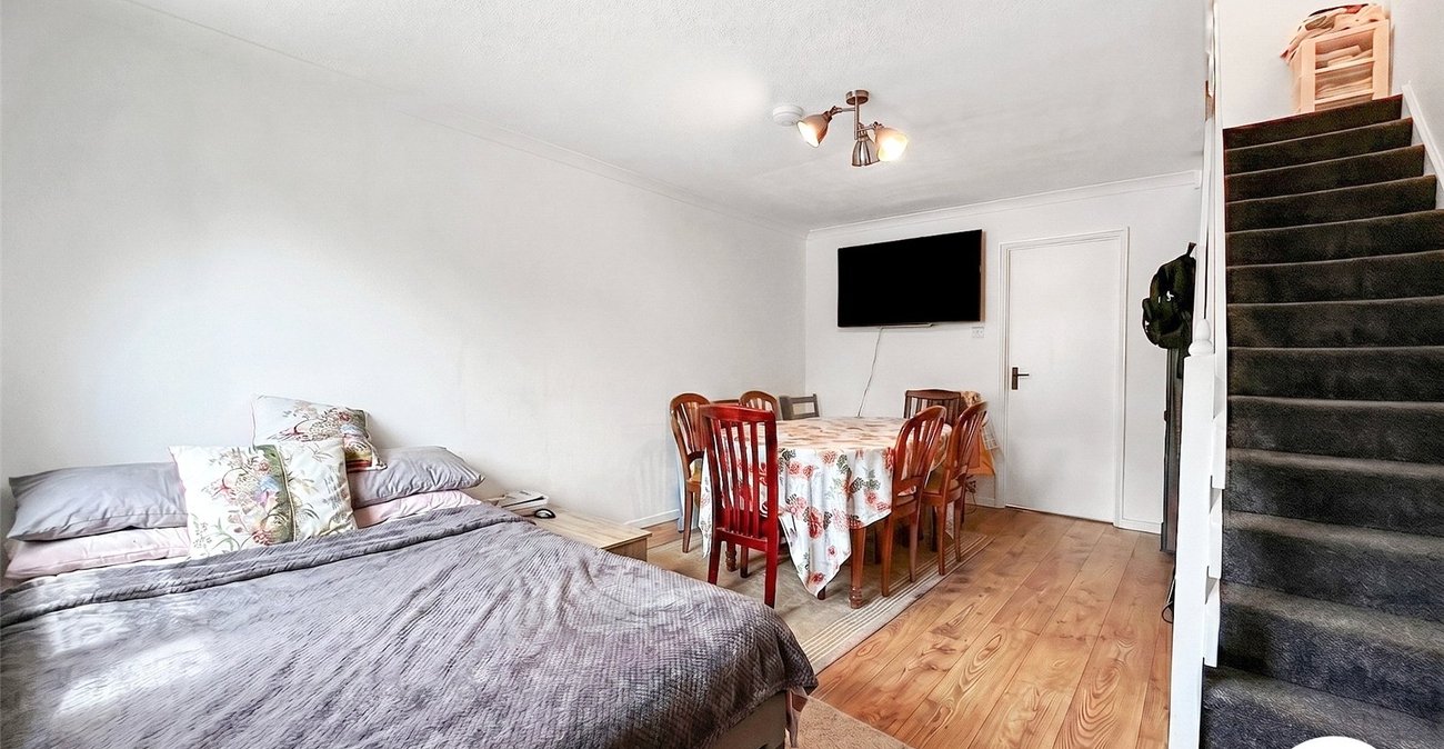 2 bedroom house to rent in London | 