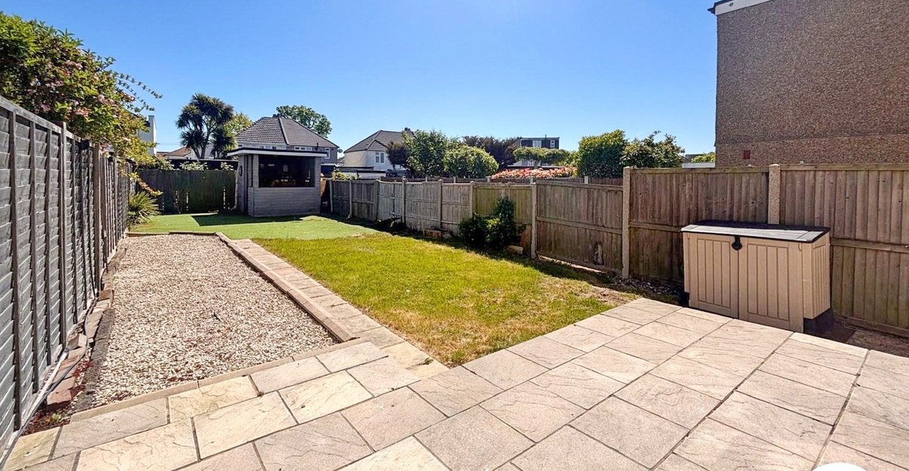 3 bedroom house to rent in Sidcup | Robinson Jackson