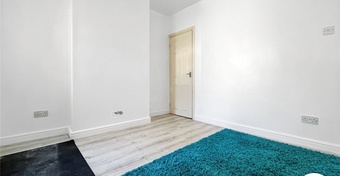 2 bedroom house to rent in Chatham | Robinson Michael & Jackson