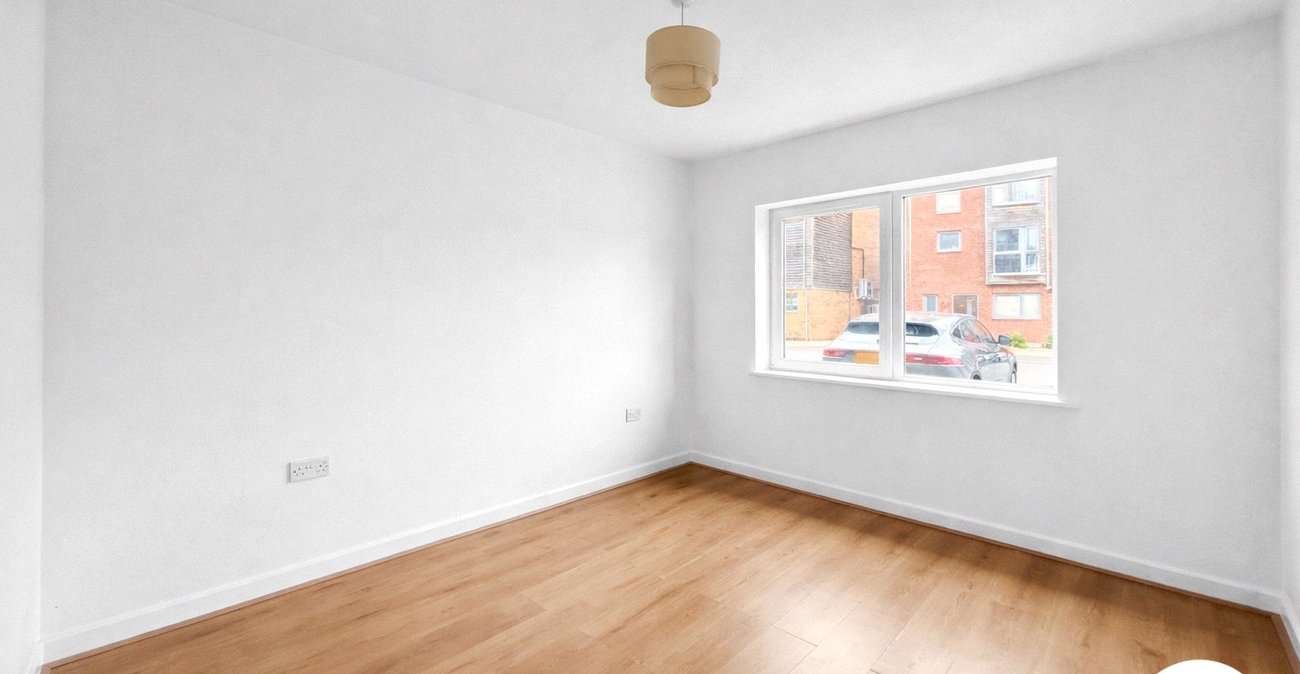 2 bedroom property to rent in Dartford | Robinson Jackson