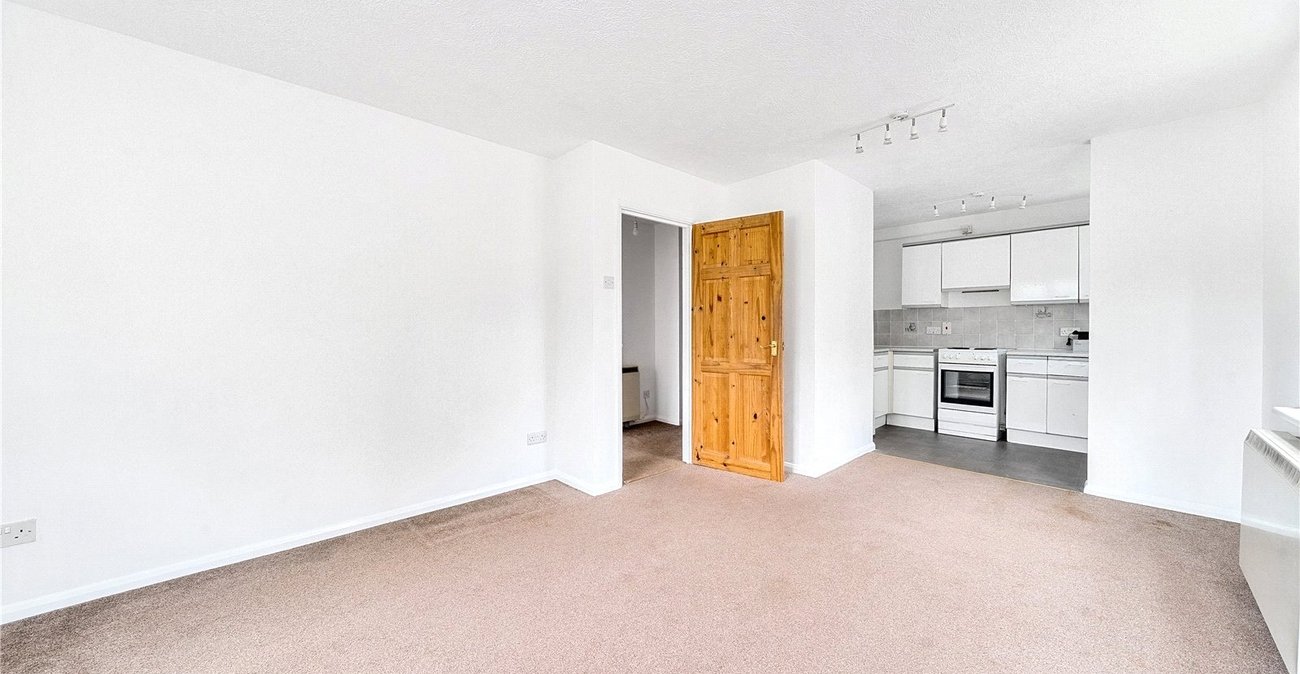 1 bedroom property to rent in London | Robinson Jackson