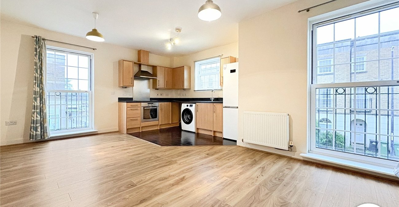 2 bedroom property to rent in Maidstone | Robinson Michael & Jackson