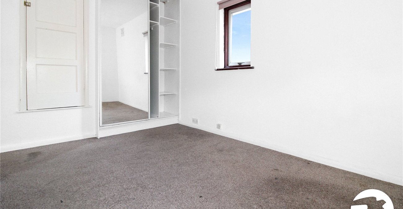 3 bedroom house to rent in Gravesend | Robinson Michael & Jackson