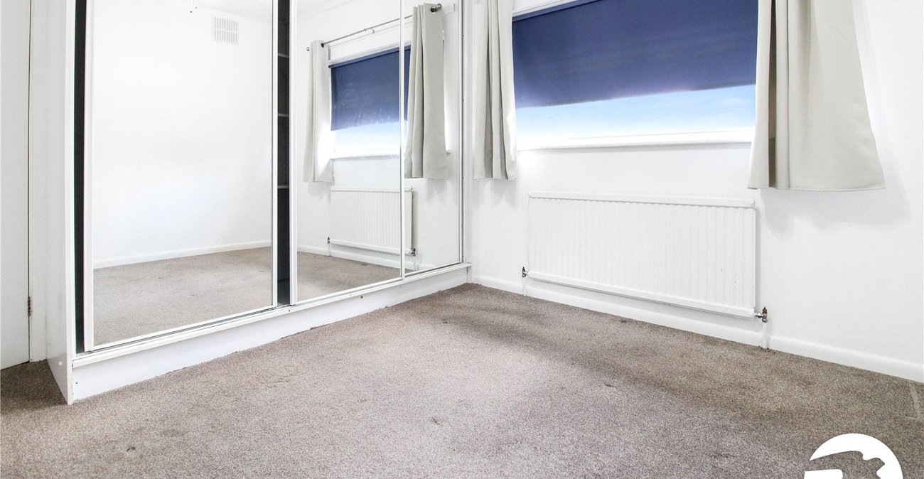 3 bedroom house to rent in Gravesend | Robinson Michael & Jackson