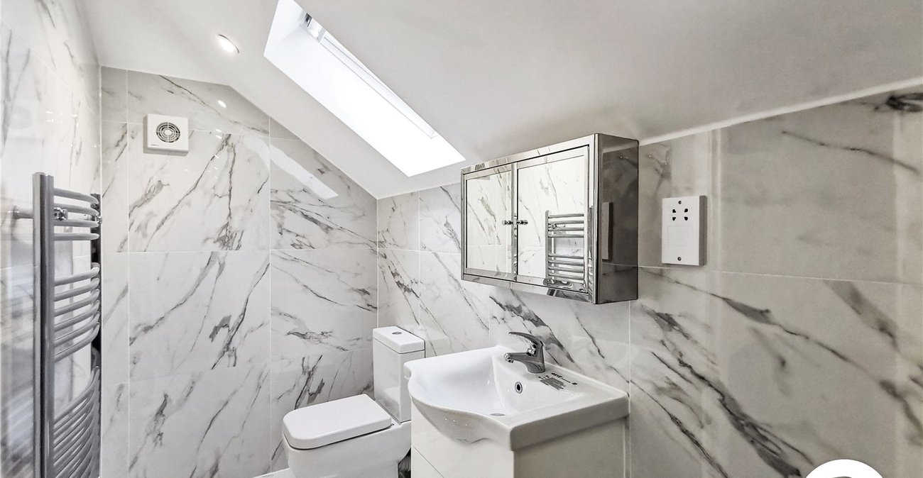 3 bedroom property to rent in Orpington | Robinson Jackson