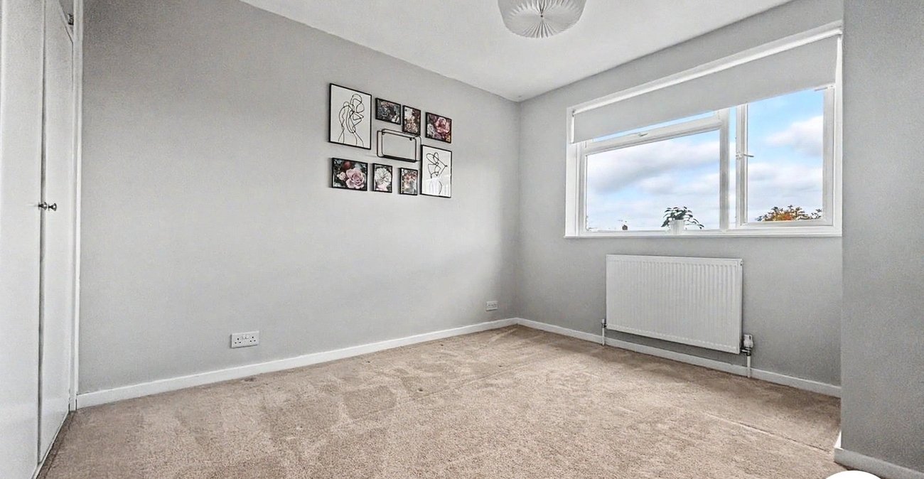 3 bedroom house to rent in Dartford | Robinson Jackson