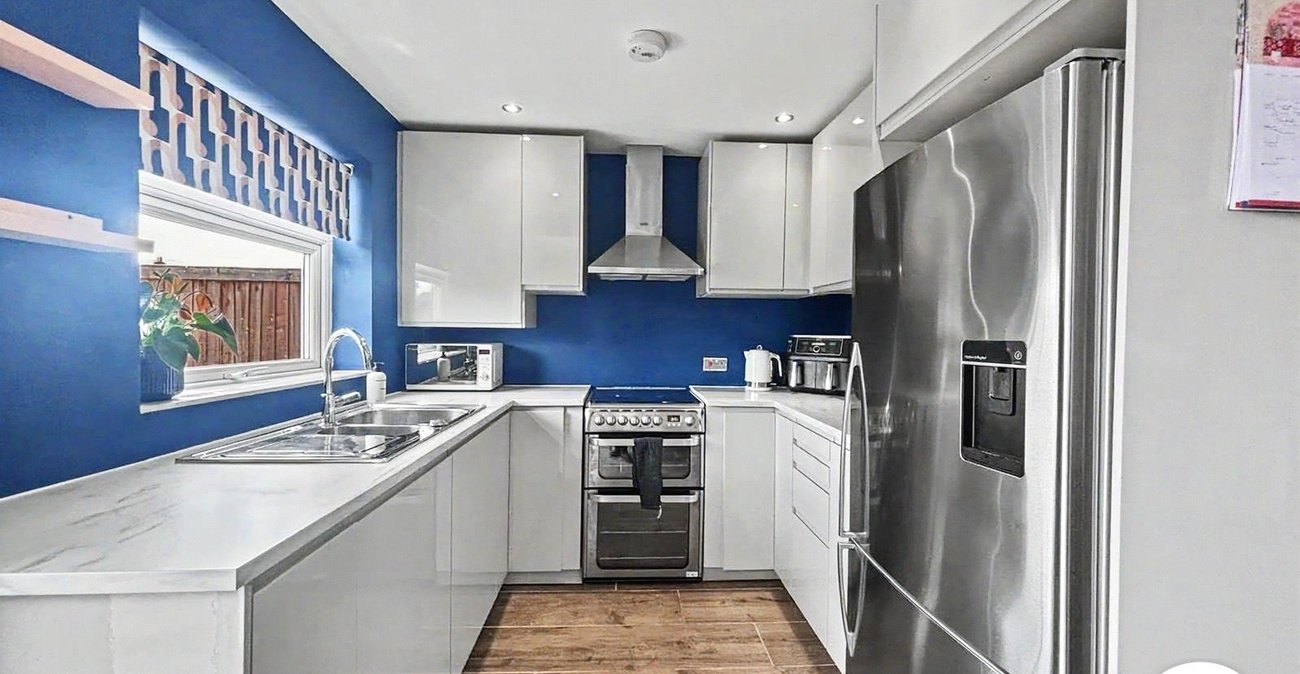 3 bedroom house to rent in Dartford | Robinson Jackson