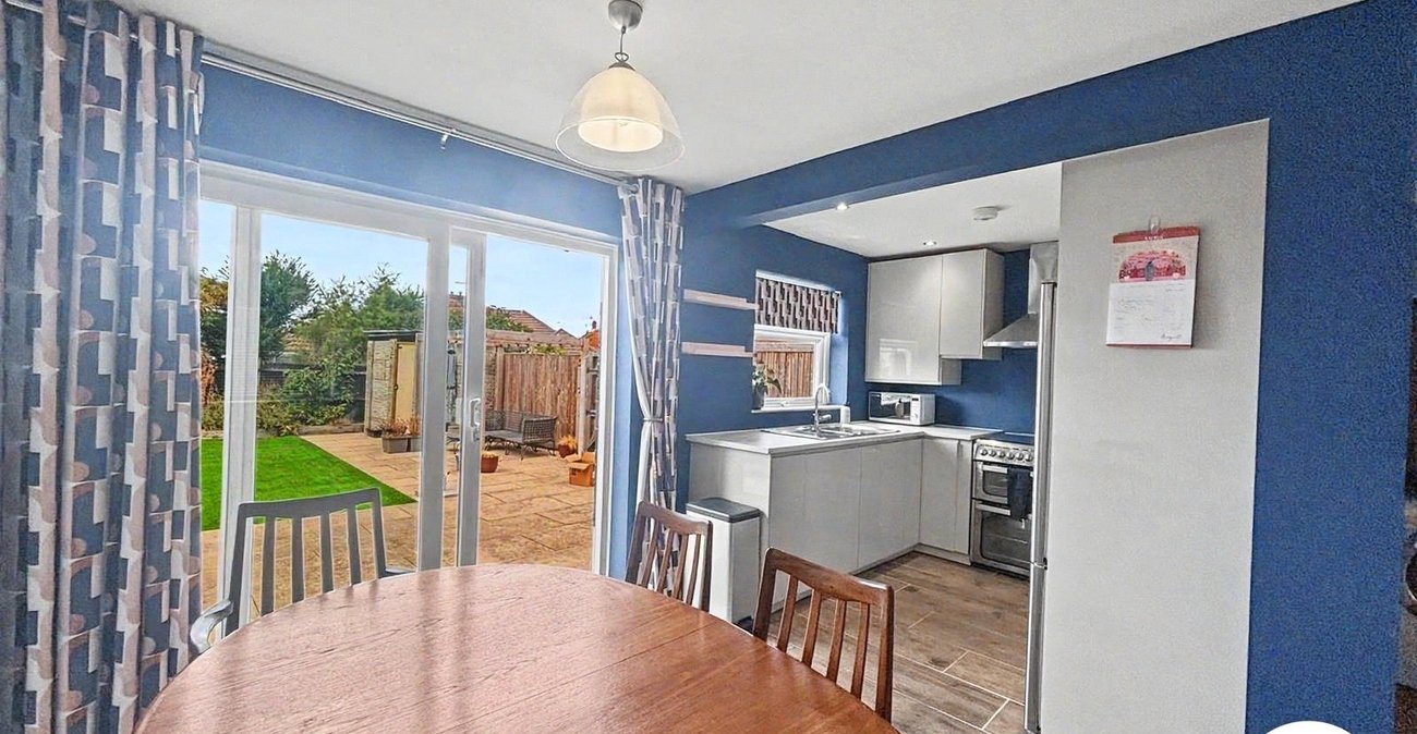 3 bedroom house to rent in Dartford | Robinson Jackson