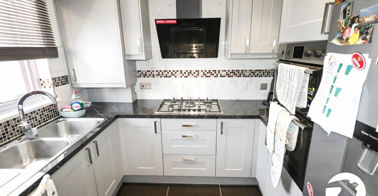 4 bedroom house to rent in London | 