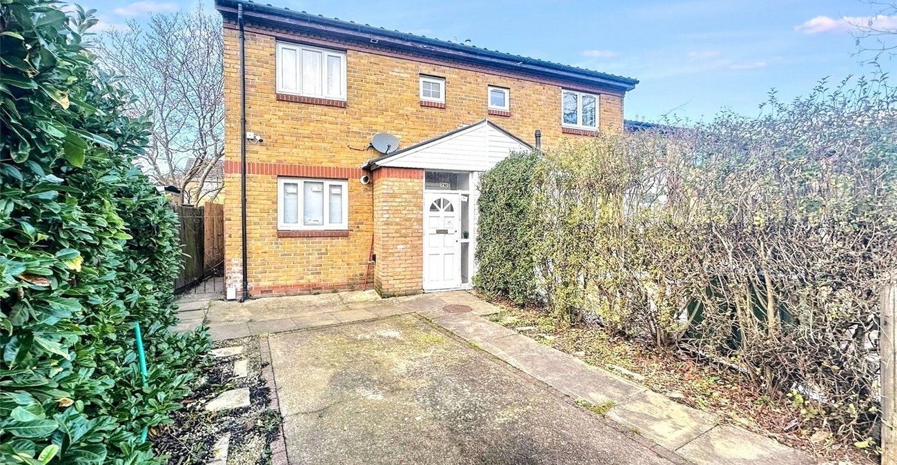 3 bedroom house to rent in London | 