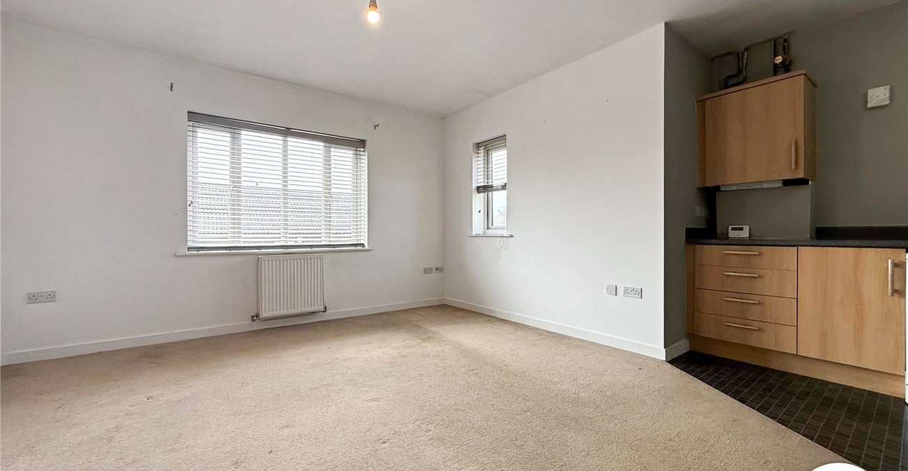 1 bedroom property to rent in Hoo | Robinson Michael & Jackson