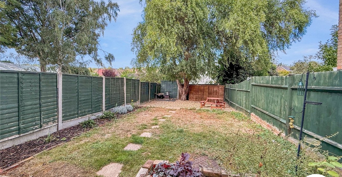 3 bedroom house to rent in Cuxton | Robinson Michael & Jackson