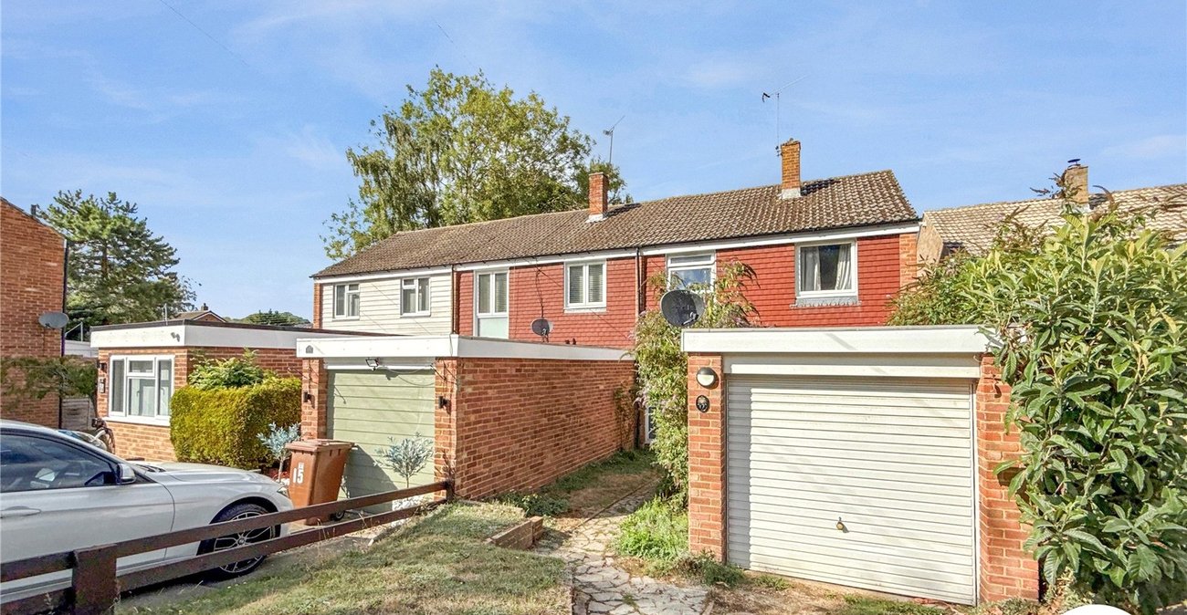 3 bedroom house to rent in Cuxton | Robinson Michael & Jackson