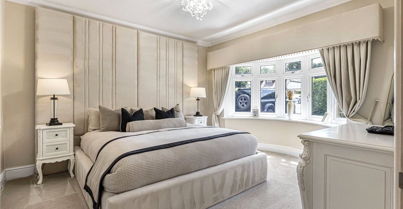 5 bedroom bungalow to rent in West Kingsdown | Robinson Jackson