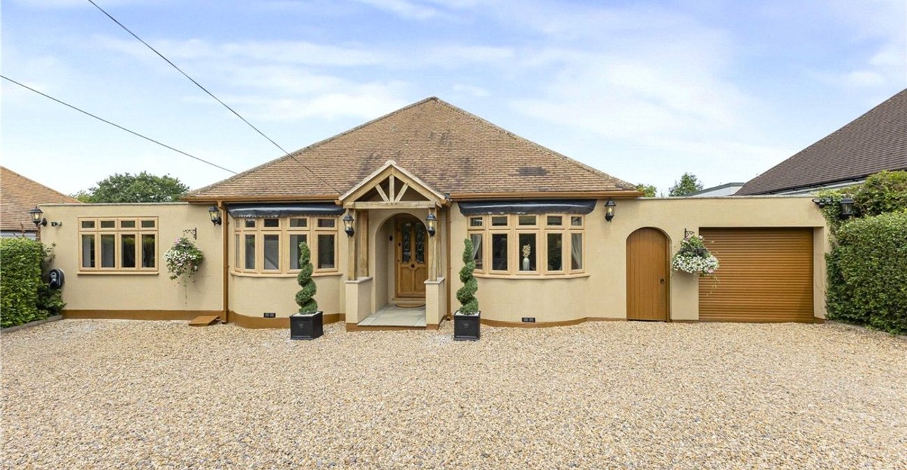 5 bedroom bungalow to rent in West Kingsdown | Robinson Jackson
