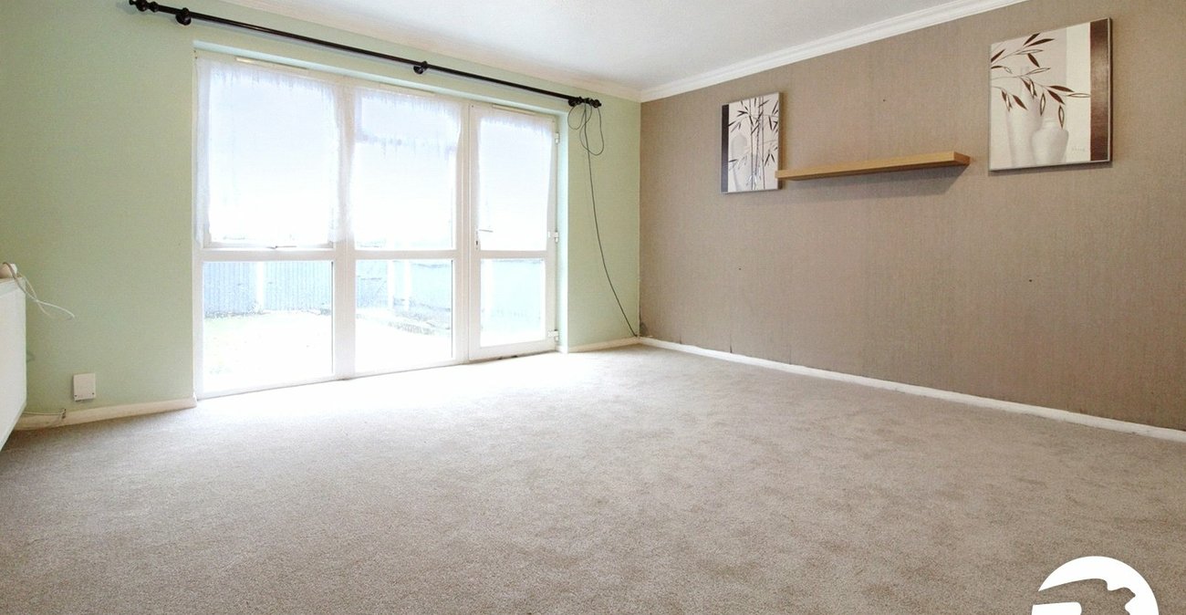 3 bedroom house to rent in Gravesend | Robinson Michael & Jackson
