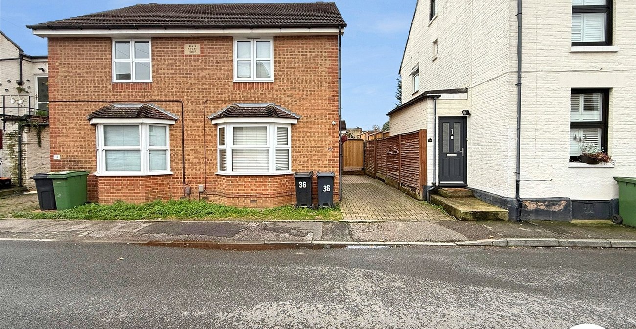 2 bedroom house to rent in Maidstone | Robinson Michael & Jackson