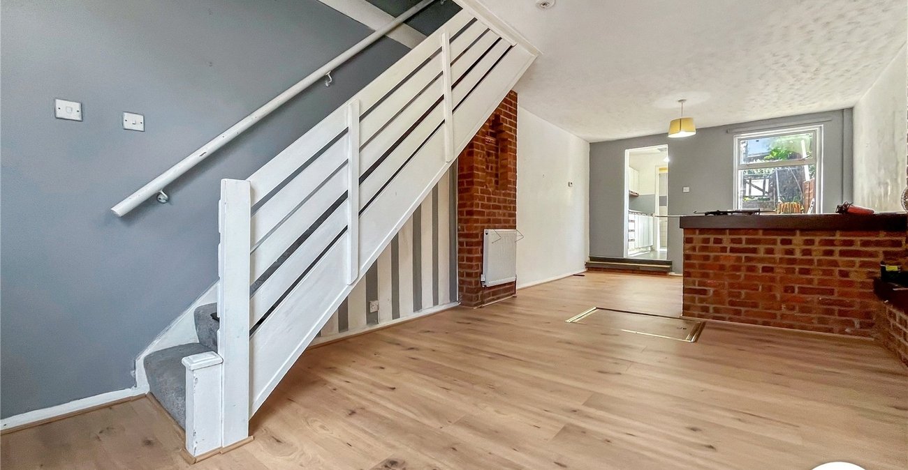 2 bedroom house to rent in Chatham | Robinson Michael & Jackson
