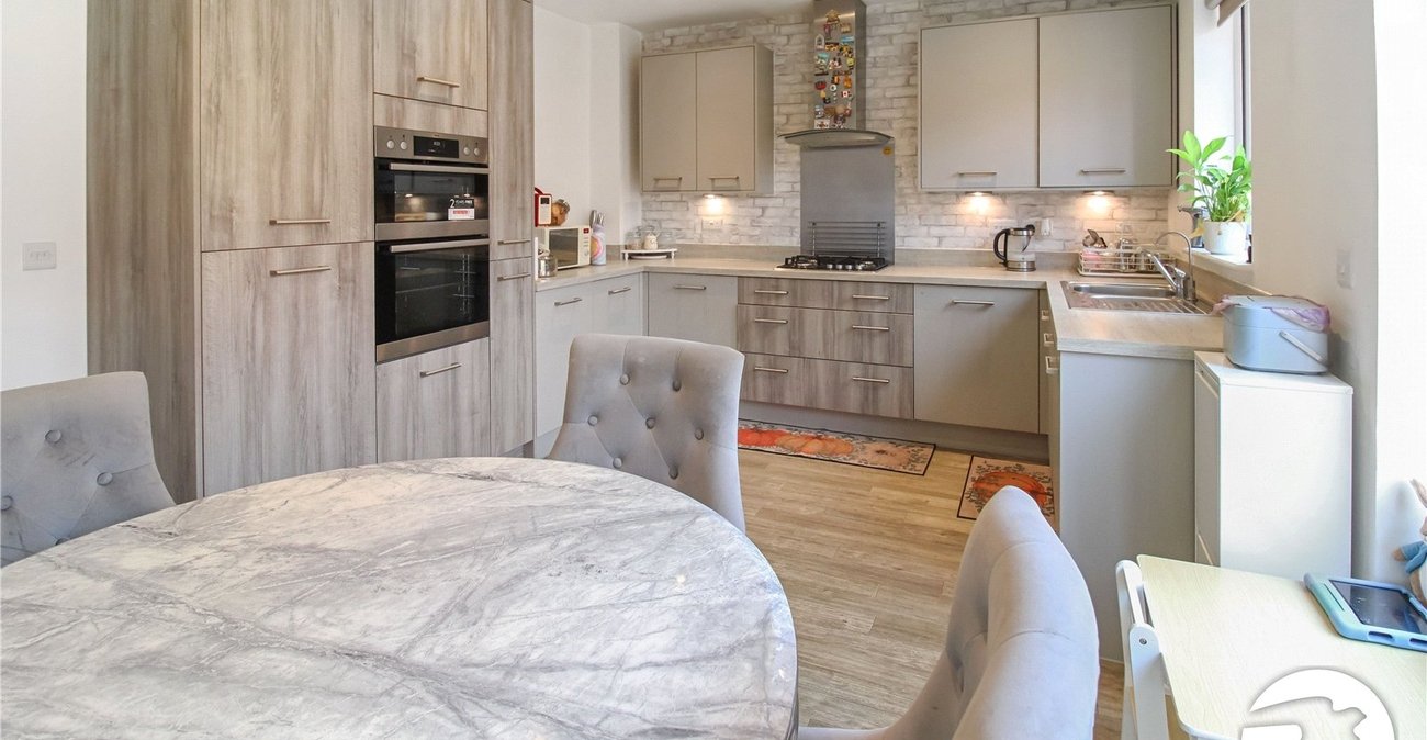 3 bedroom house to rent in Weldon | Robinson Michael & Jackson