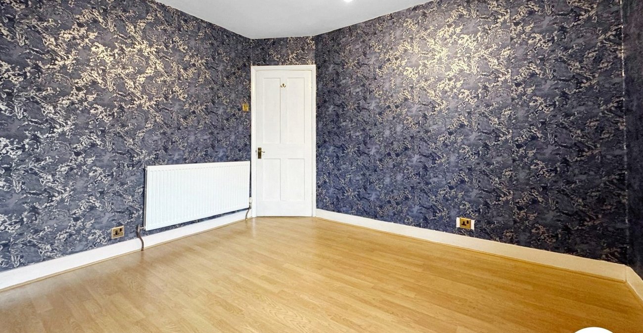 4 bedroom house to rent in Welling | 
