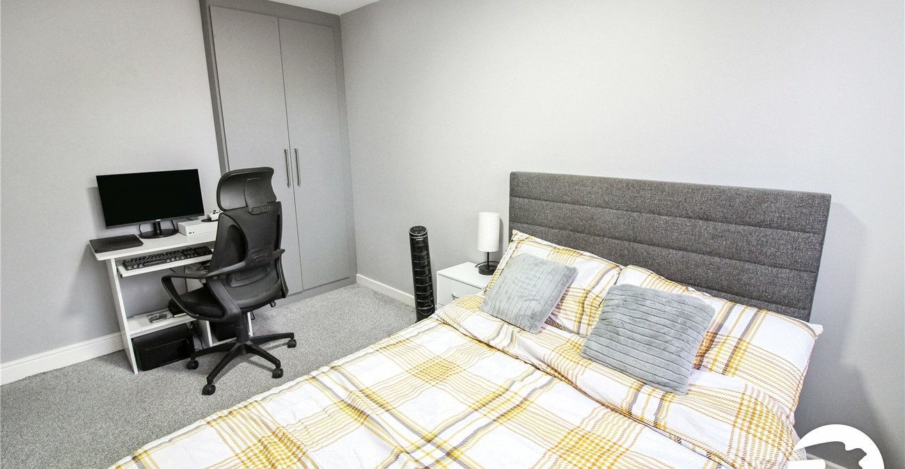 3 bedroom house to rent in Northfleet | Robinson Michael & Jackson