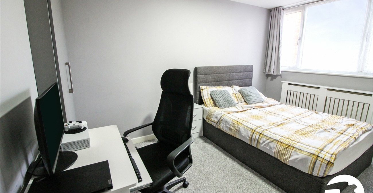 3 bedroom house to rent in Northfleet | Robinson Michael & Jackson