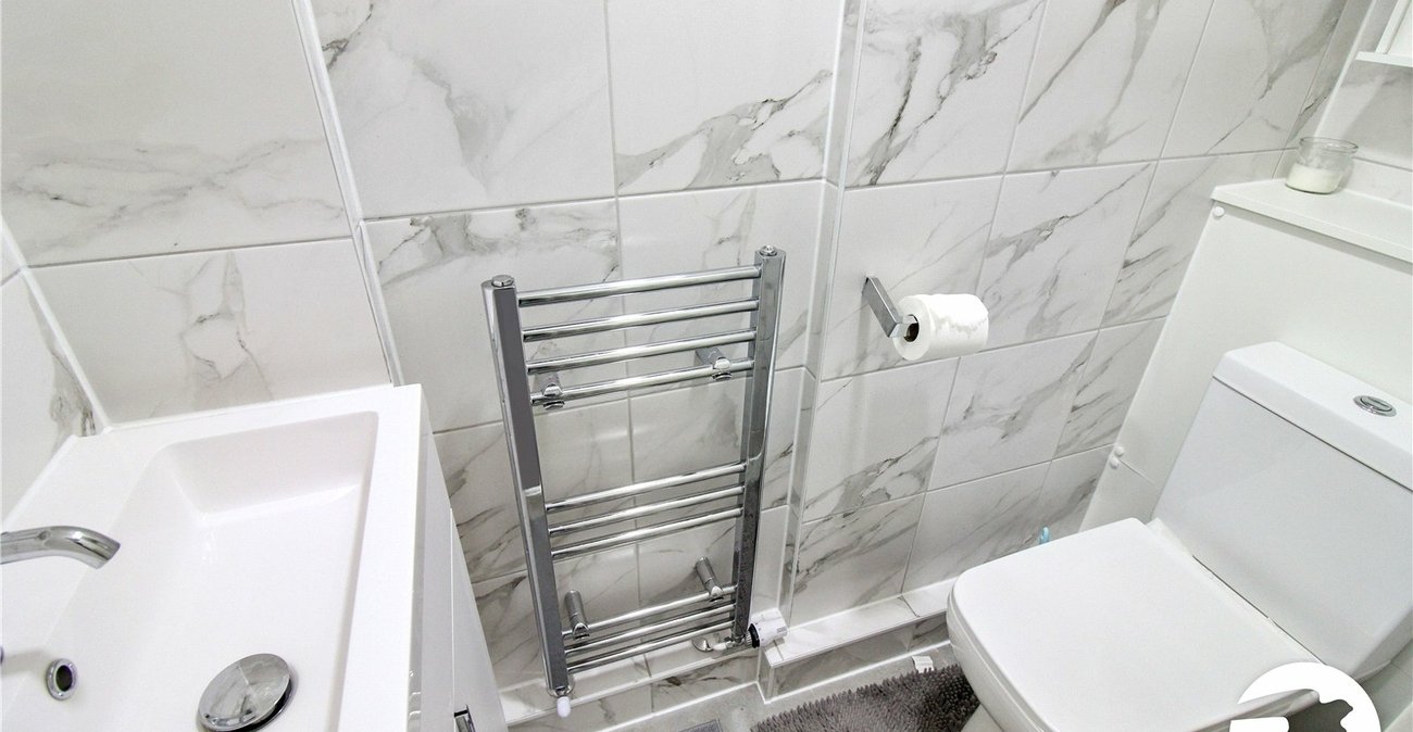 3 bedroom house to rent in Northfleet | Robinson Michael & Jackson