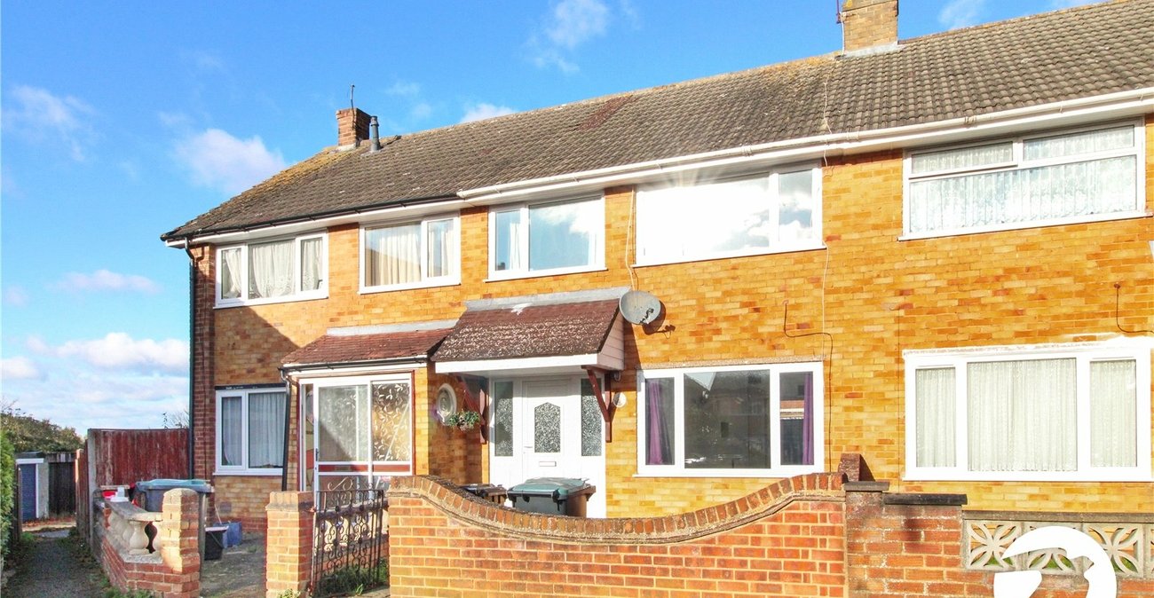 3 bedroom house to rent in Gravesend | Robinson Michael & Jackson