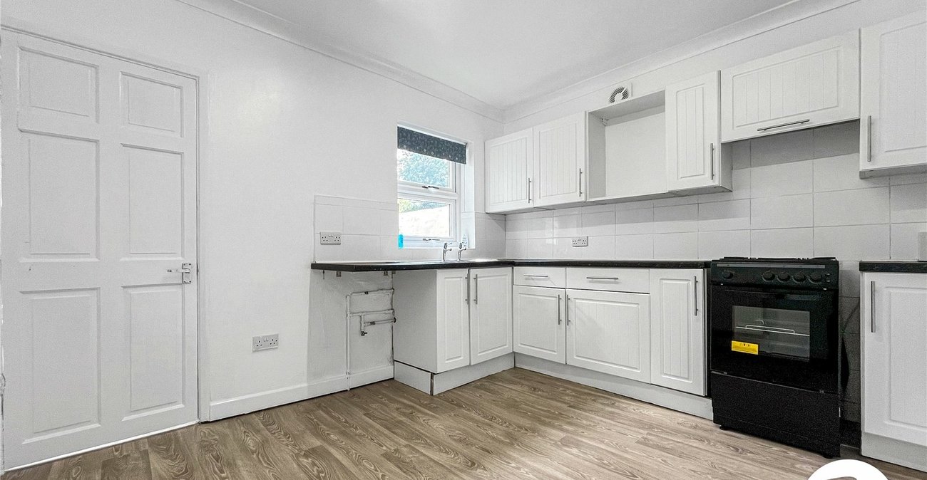 3 bedroom house to rent in Gillingham | Robinson Michael & Jackson