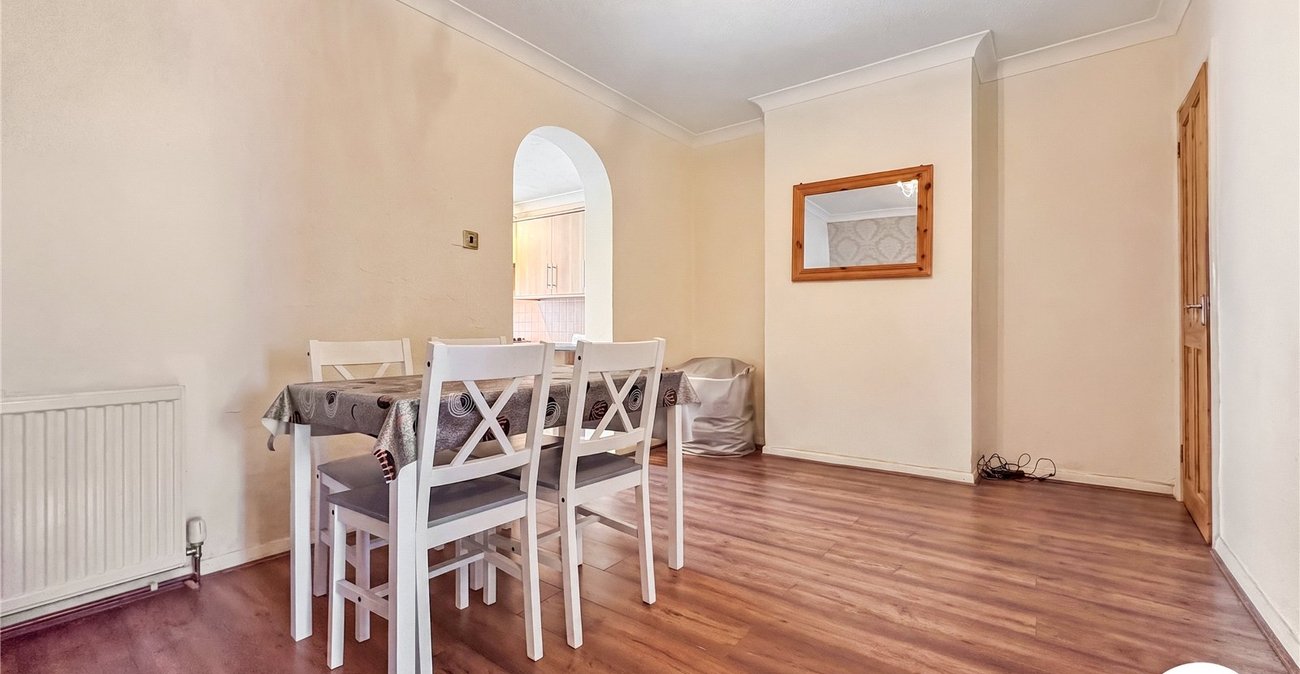 2 bedroom house to rent in Gillingham | Robinson Michael & Jackson
