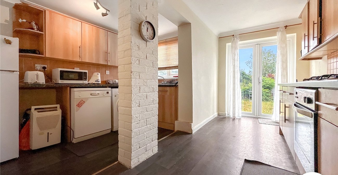2 bedroom house to rent in Gillingham | Robinson Michael & Jackson