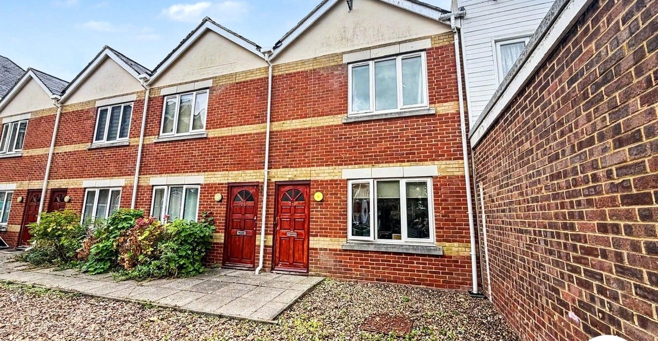 1 bedroom property to rent in Gillingham | Robinson Michael & Jackson