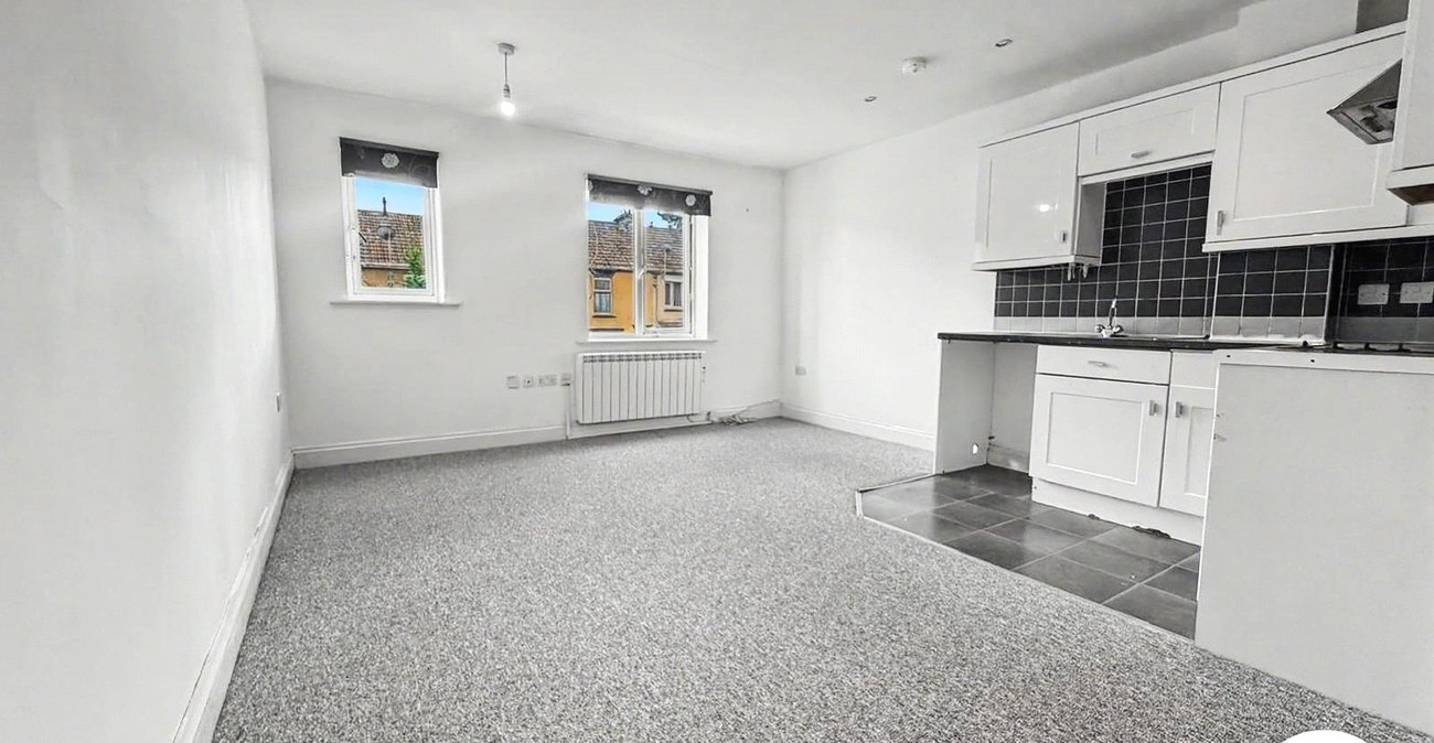 1 bedroom property to rent in Gillingham | Robinson Michael & Jackson