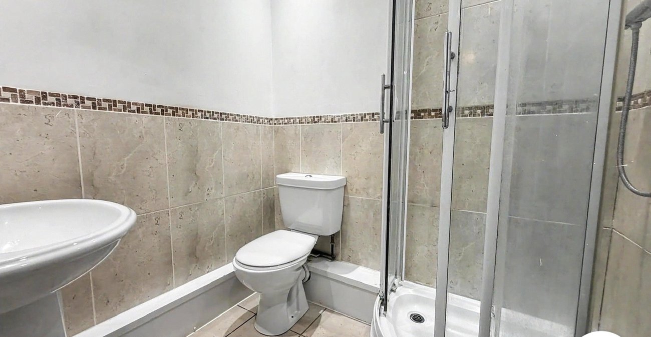 1 bedroom property to rent in Gillingham | Robinson Michael & Jackson