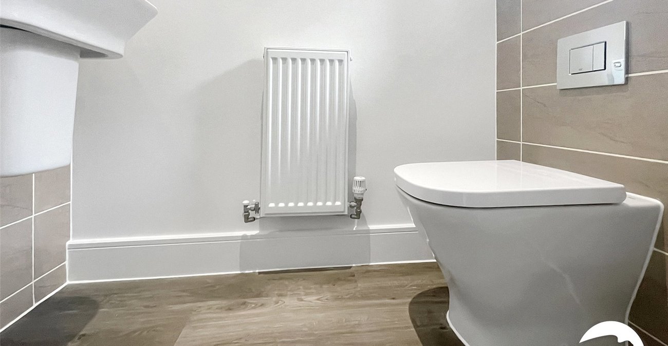 3 bedroom house to rent in Faversham | Robinson Michael & Jackson