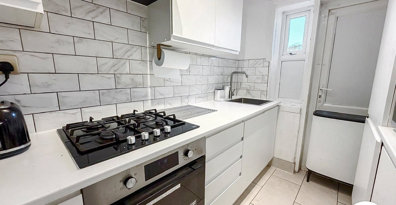 3 bedroom house to rent in Gillingham | Robinson Michael & Jackson