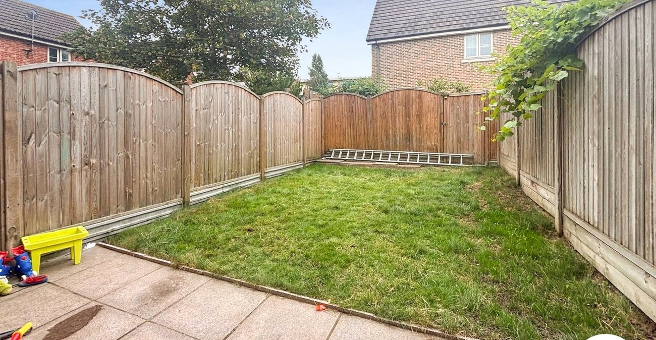 3 bedroom house to rent in Dartford | Robinson Jackson