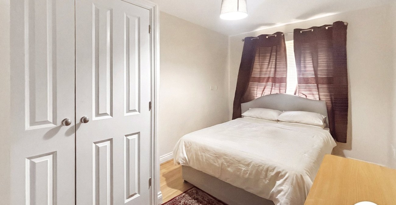 3 bedroom house to rent in Dartford | Robinson Jackson