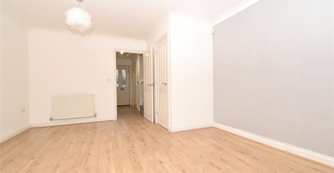 2 bedroom house to rent in West Dartford | Robinson Jackson