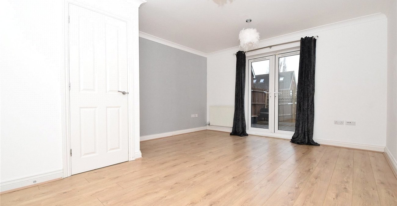 2 bedroom house to rent in West Dartford | Robinson Jackson