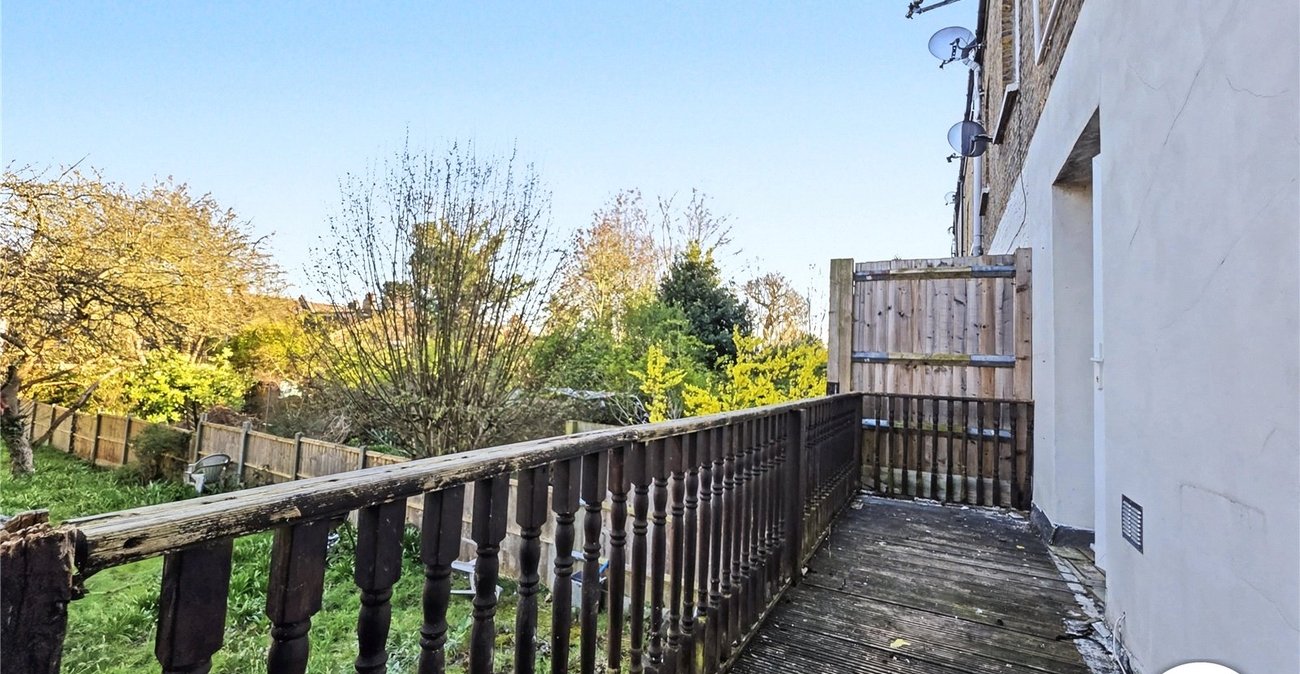 1 bedroom property to rent in London | Robinson Jackson