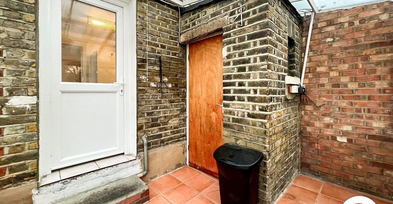 3 bedroom house to rent in London | 