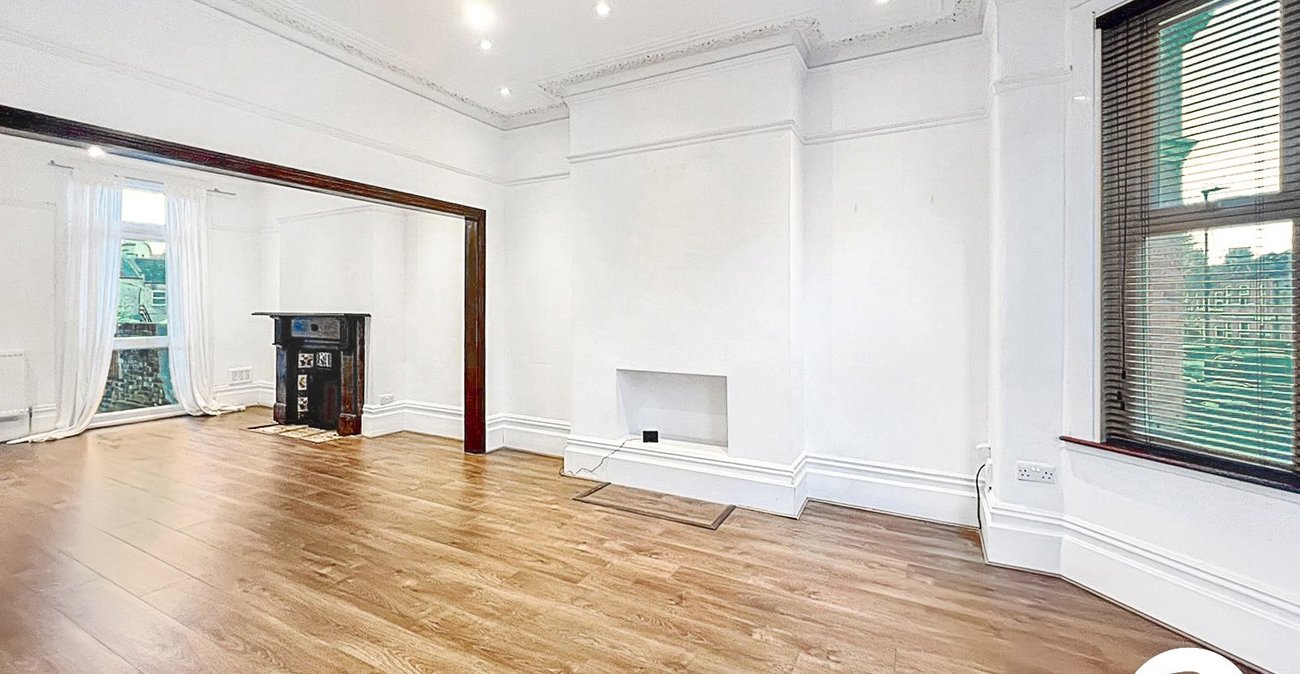 3 bedroom house to rent in London | 