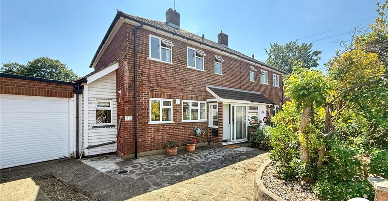 4 bedroom house to rent in Orpington | Robinson Jackson