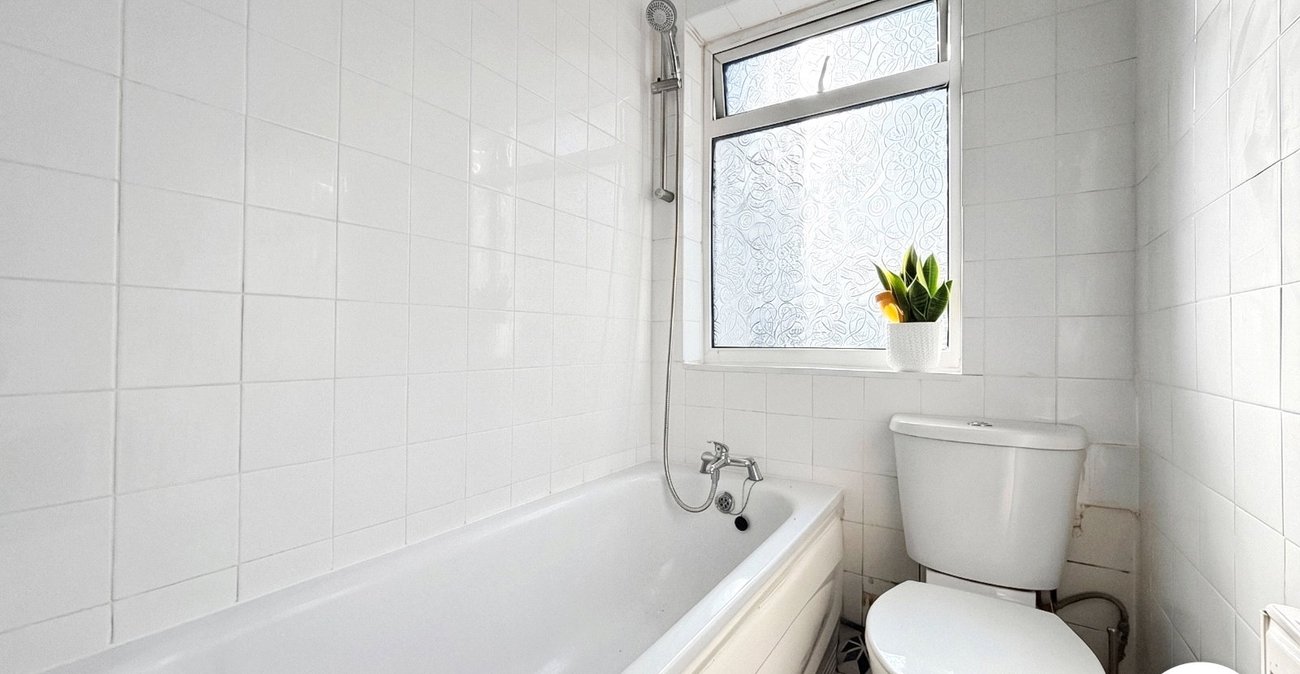 2 bedroom property to rent in Plumstead | 