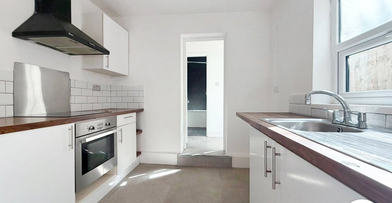 3 bedroom house to rent in London | 