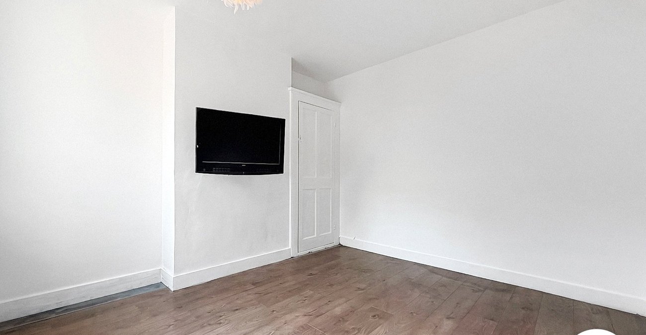 3 bedroom house to rent in London | 