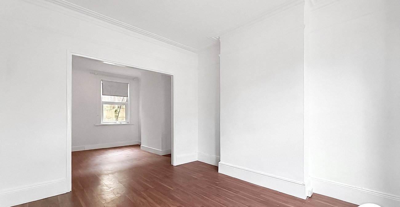 3 bedroom house to rent in London | 