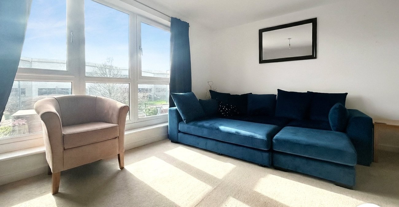 4 bedroom property to rent in Dartford | Robinson Jackson